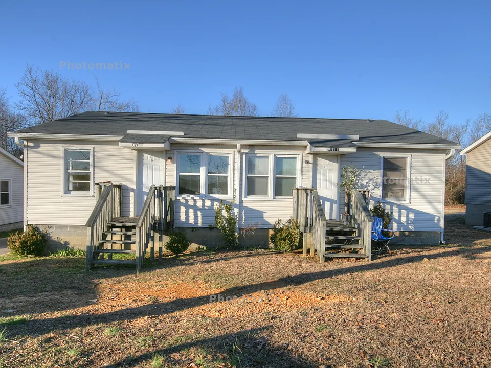 1015 McKee Rd #A