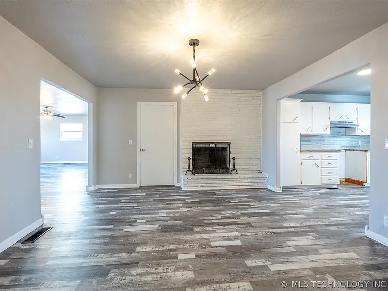 2150 S 80th East Ave — Photo 38