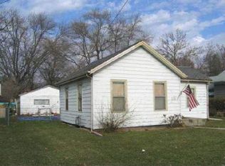 210 E Norris Dr, Ottawa, IL 61350