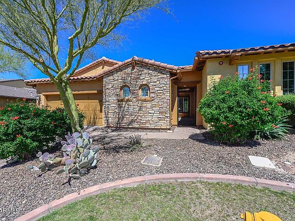 3rd image of 12132 W DESERT MIRAGE Drive