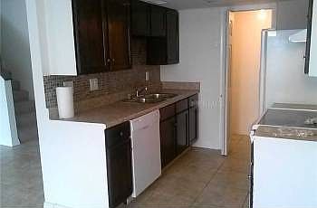 2nd image of 1805 Townhall Ln #1805