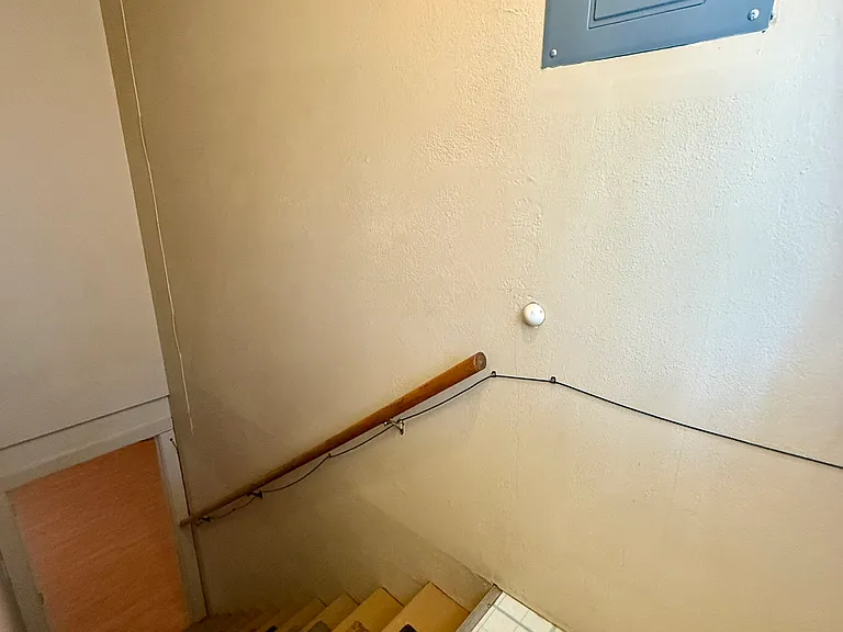 610 Cowan St #1/2 — Photo 17
