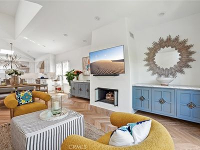 1619 Artesia Blvd UNIT A, Manhattan Beach, CA, 90266