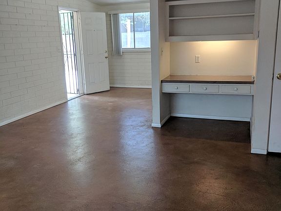Livingroom Dining area and front door