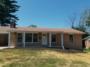 217 Oriole Dr, Saint Charles, MO 63301
