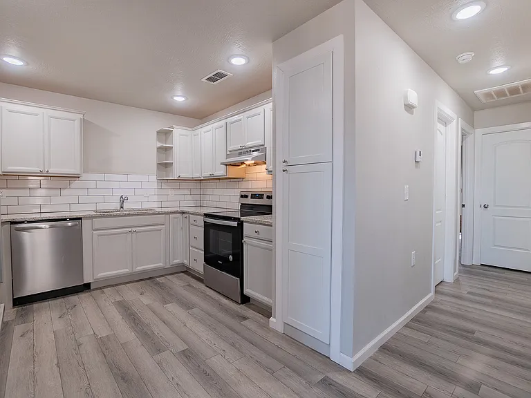 1300 Sonora Rd #B — Photo 6
