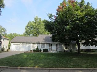 2946 S Barnes Ave, Springfield, MO 65804
