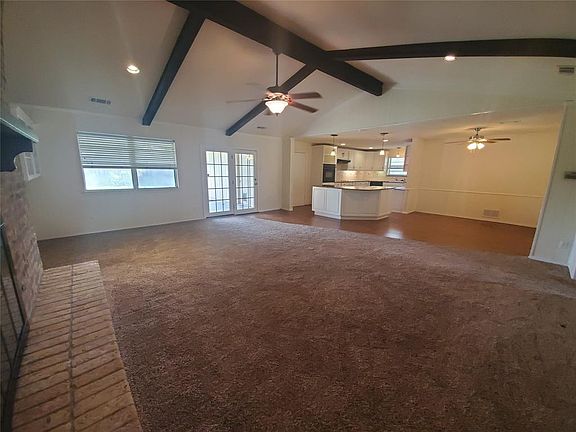 3rd image of 1408 Tierra Calle