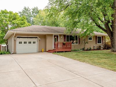 8087 Hyde Ave S, Cottage Grove, MN, 55016