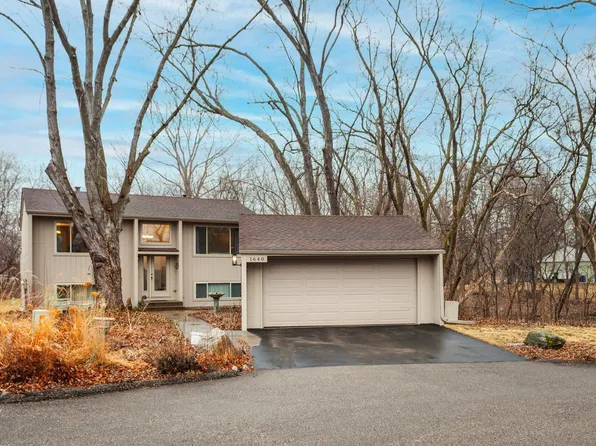 1640 Weston Ln N, Plymouth, MN 55447