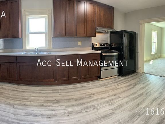 2nd image of 1122 Broadway Ave NW