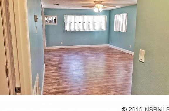 3rd image of 2521 Sunset Dr