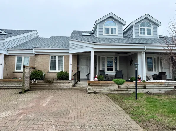914 Arlington St #30, Saugeen Shores, ON N0H 2C4