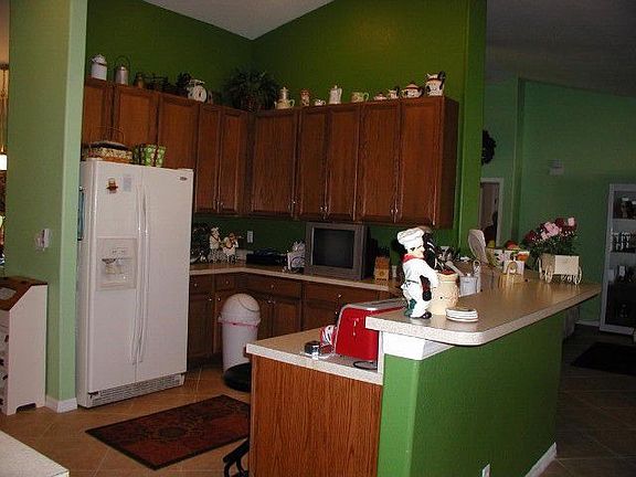 4th image of 15514 Maynard Ave