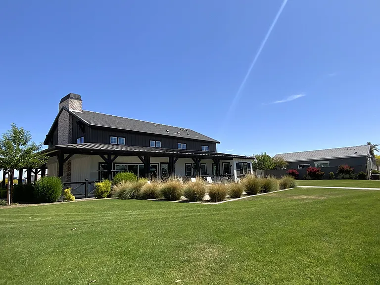 The Farmhouse on Estrella — Photo 40