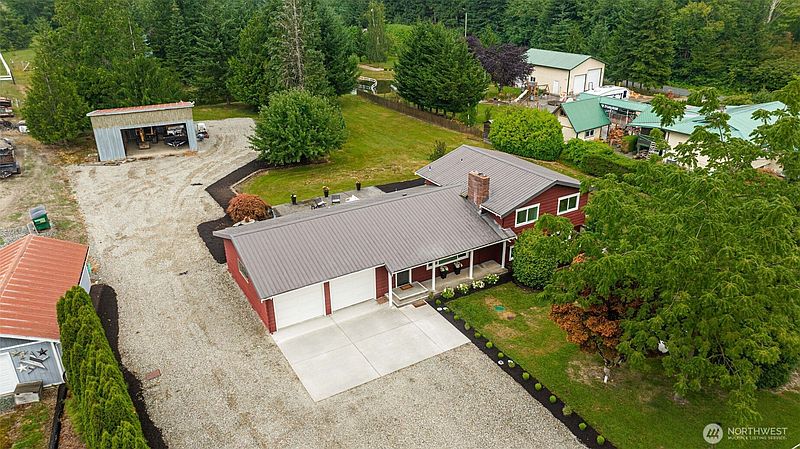 2nd image of 22299 Cully Road