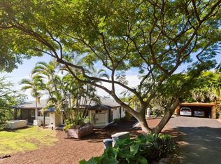 82-5673 Kahau Pl, Captain Cook, HI 96704