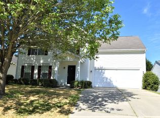 7128 Furlow Ln, Harrisburg, NC 28075