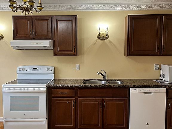 Well appointed eat-in kitchen on the main floor.