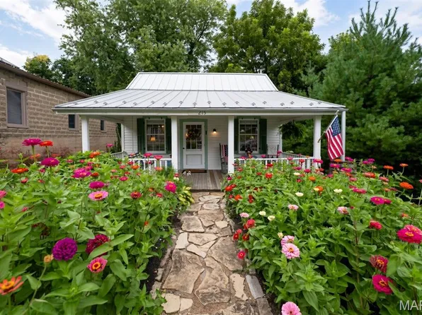 215 Jackson St, Augusta, MO 63332