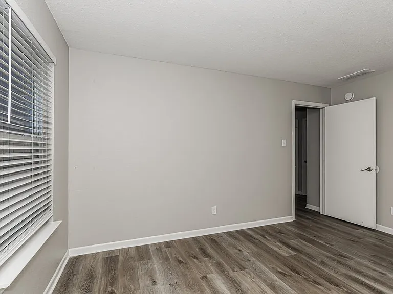 333 Sunburst Ln — Photo 12