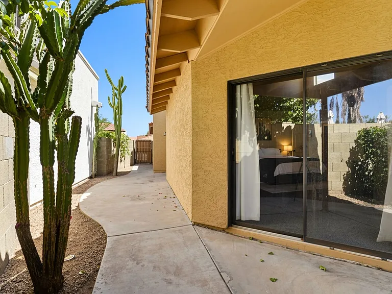 5924 E Aire Libre Ln — Photo 32