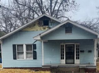 225 Maple Ave, Clarksdale, MS 38614