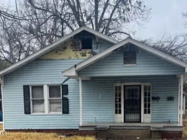225 Maple Ave, Clarksdale, MS 38614