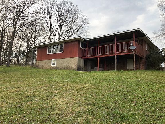 Rear view of home 
