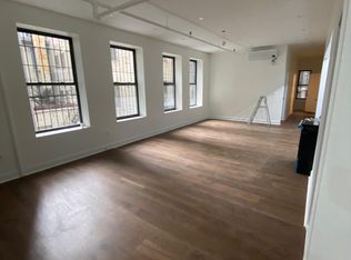 165 W 26th St APT 3W, New York, NY 10001