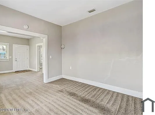 1519 W 6th St — Photo 10