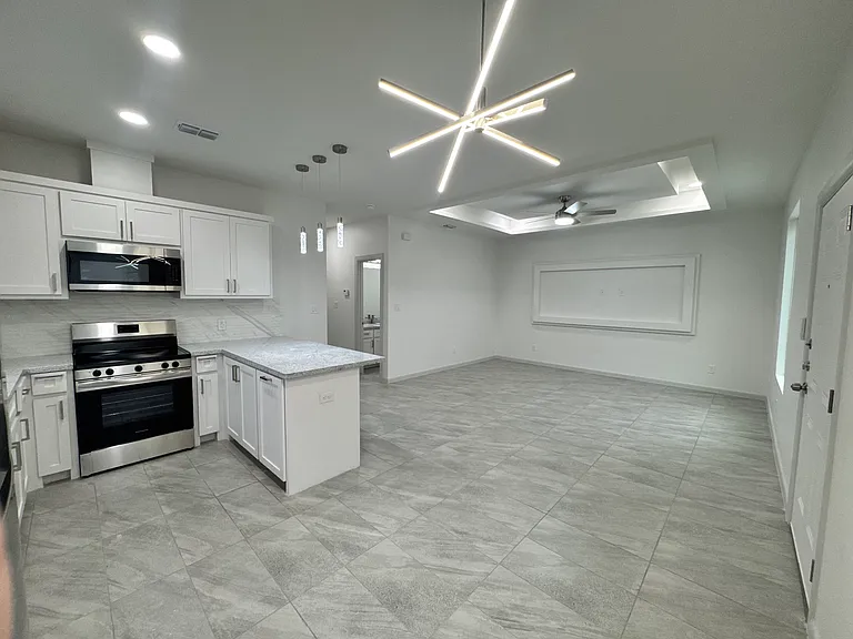 101 Cardinal St #2 — Photo 12