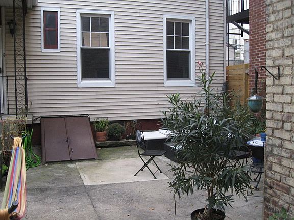 5th image of 528 51st Ave