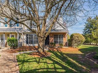 8207 Golf Ridge Dr, Charlotte, NC 28277