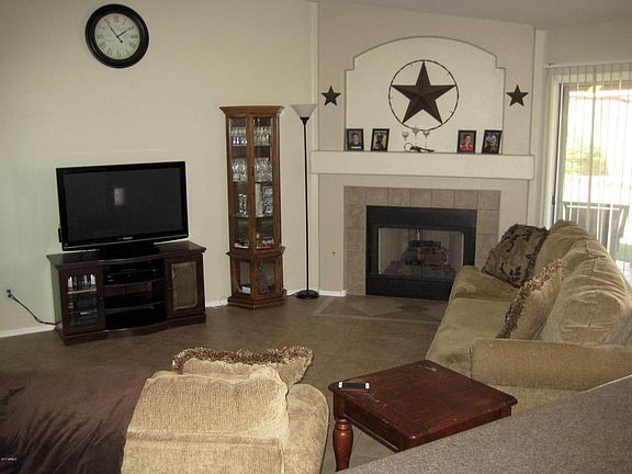 3rd image of 10820 W Salter Dr