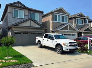 17764 73rd St NW, Edmonton, AB T5Z0V8