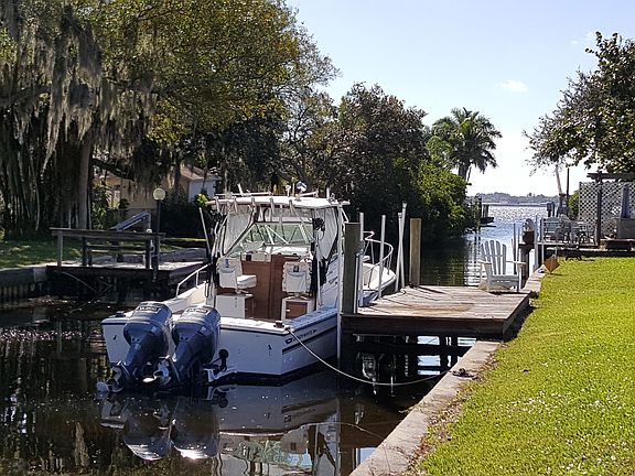 4th house from Manatee River