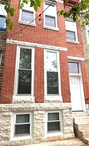 140 N Lakewood Ave Photo 1