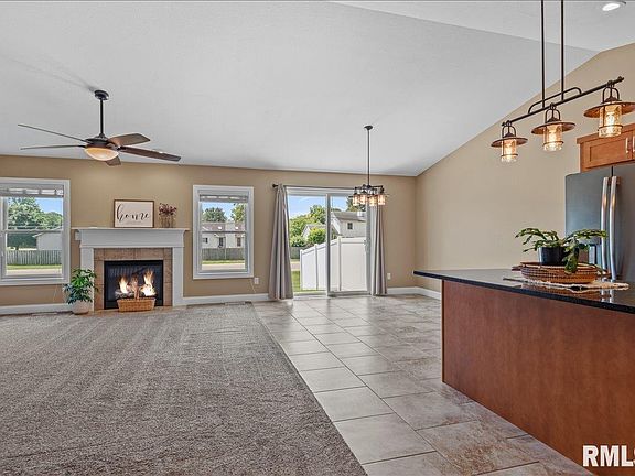 4th image of 3710 Alder Wood Dr