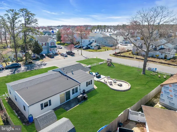 53 Southwind Dr, Waretown, NJ 08758