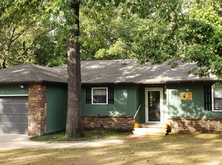 4 Condry Ln, Bella Vista, AR 72714