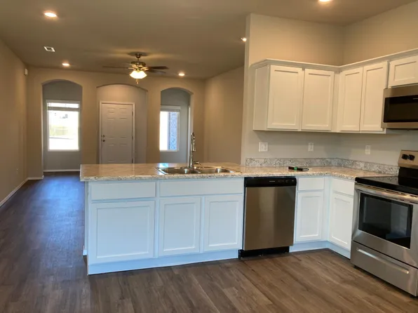 4303 Sackett Ave, Bentonville, AR