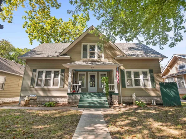 217 N Volutsia Ave, Wichita, KS 67214