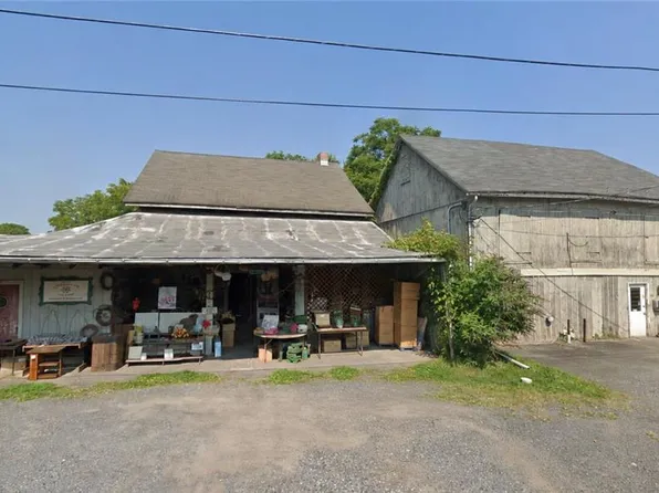 113 John Aly, Coopersburg, PA 18036