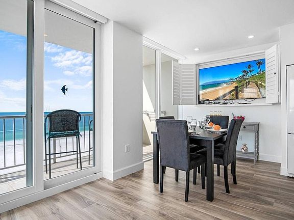 2nd image of 140 Seaview Ct APT 1602N