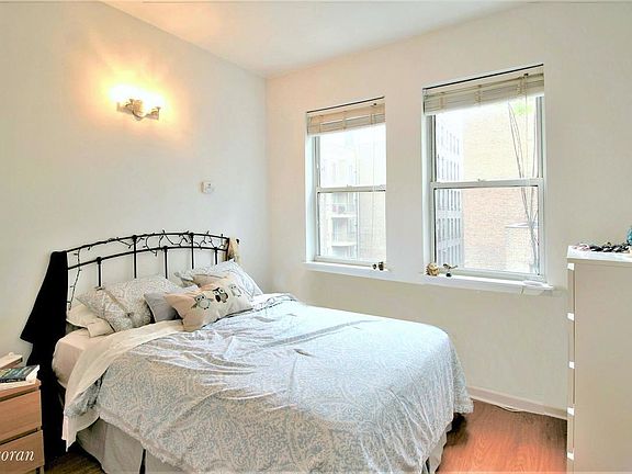 5th image of 178 7th Ave APT D1