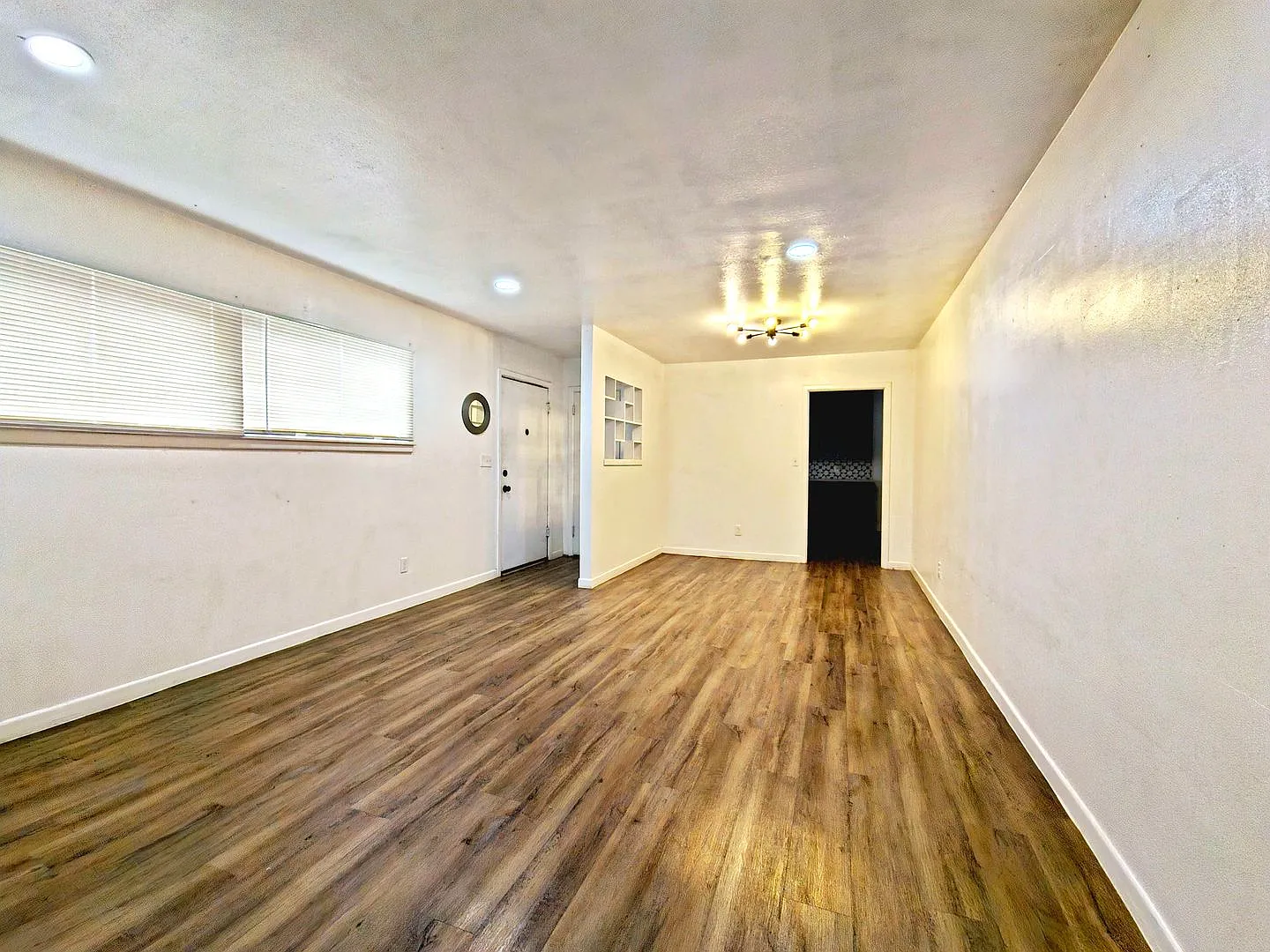 Charming Two Bed One Bath Near Texas Tech — Photo 4