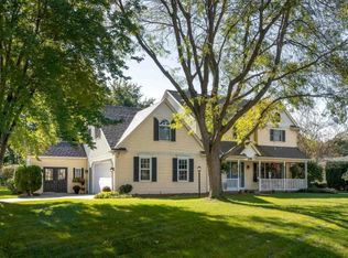 15360 Hunting Ridge Trl, Granger, IN 46530