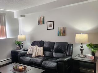3811 54th Ave #103, Red Deer, AB T4N4L8