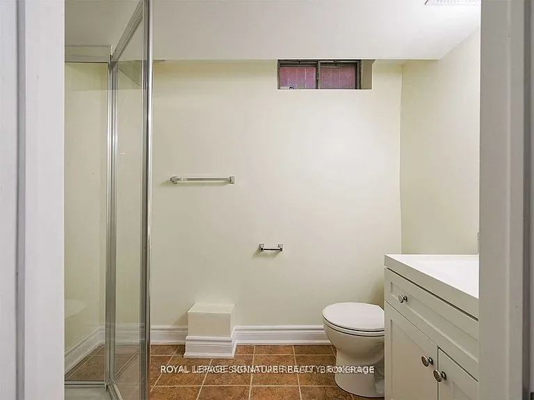 5955 Leeside Cres #BASEMENT — Photo 29